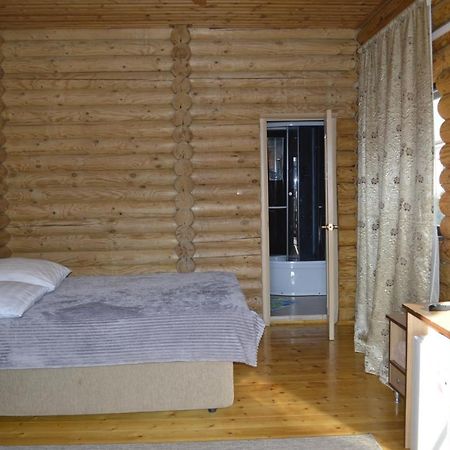 Абхазская Усадьба Hotel Gagra Esterno foto